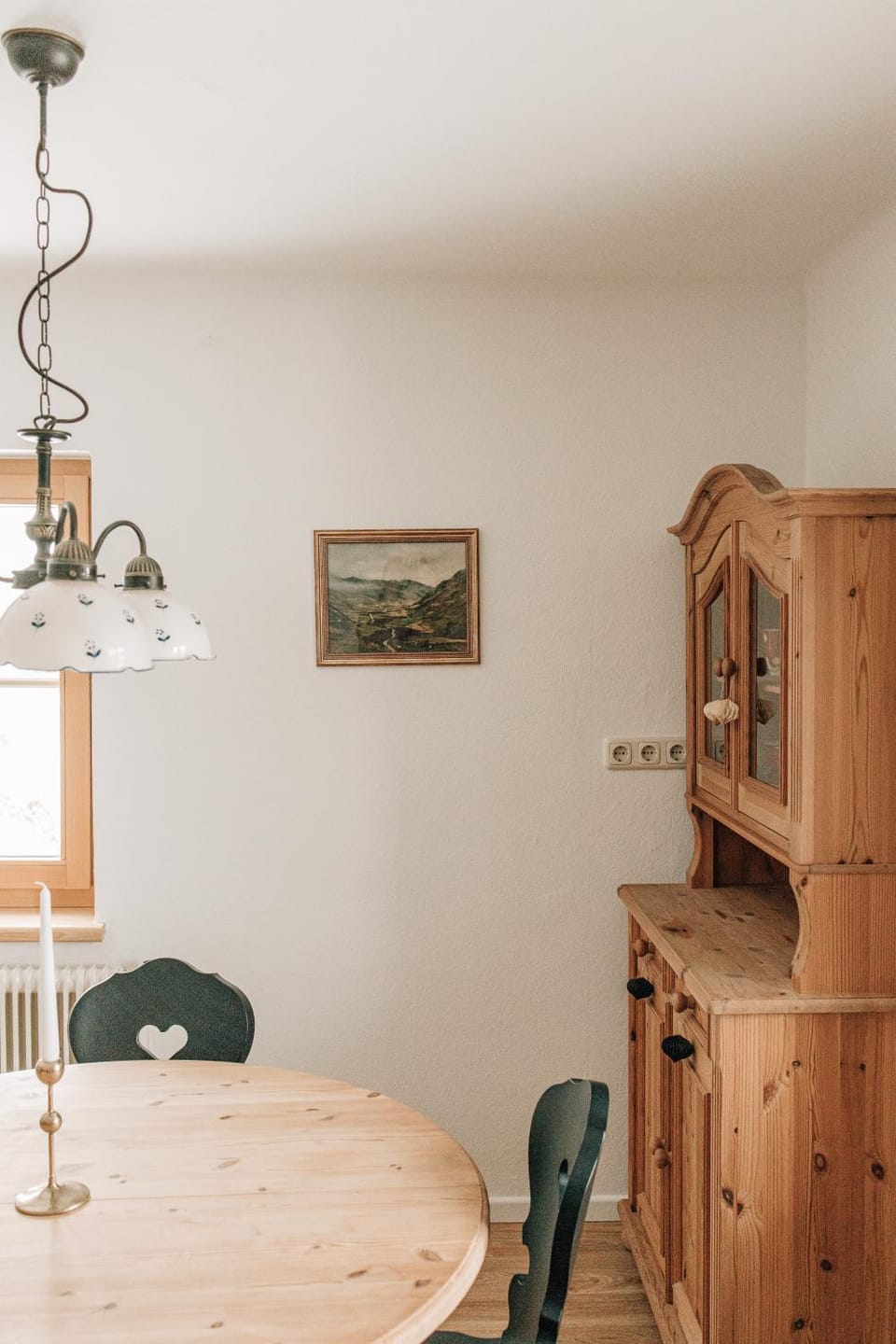 Living room, Decorative detail, Dining area