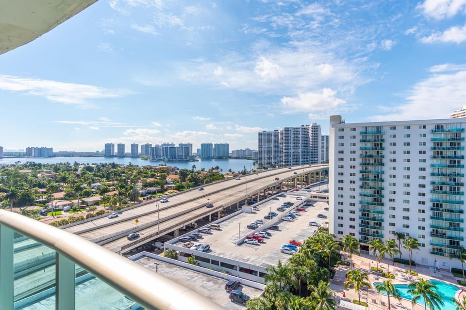Ocean Reserve 1404 House in Sunny Isles Beach