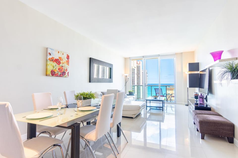 Ocean Reserve PH1 House in Sunny Isles Beach