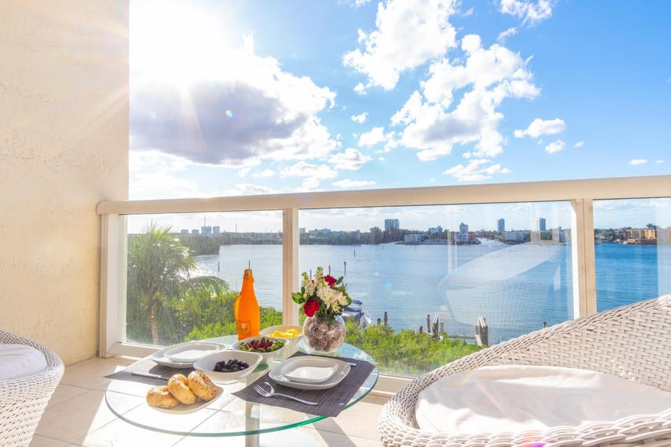 Golden Bay 502 House in Sunny Isles Beach