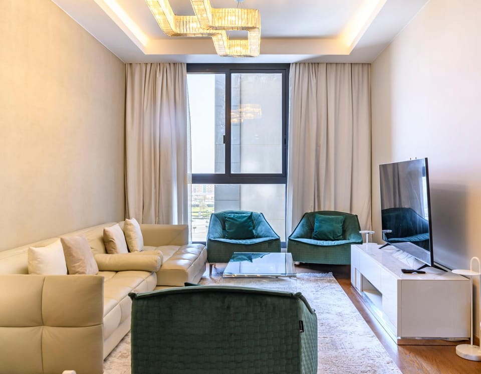 TV and multimedia, Seating area