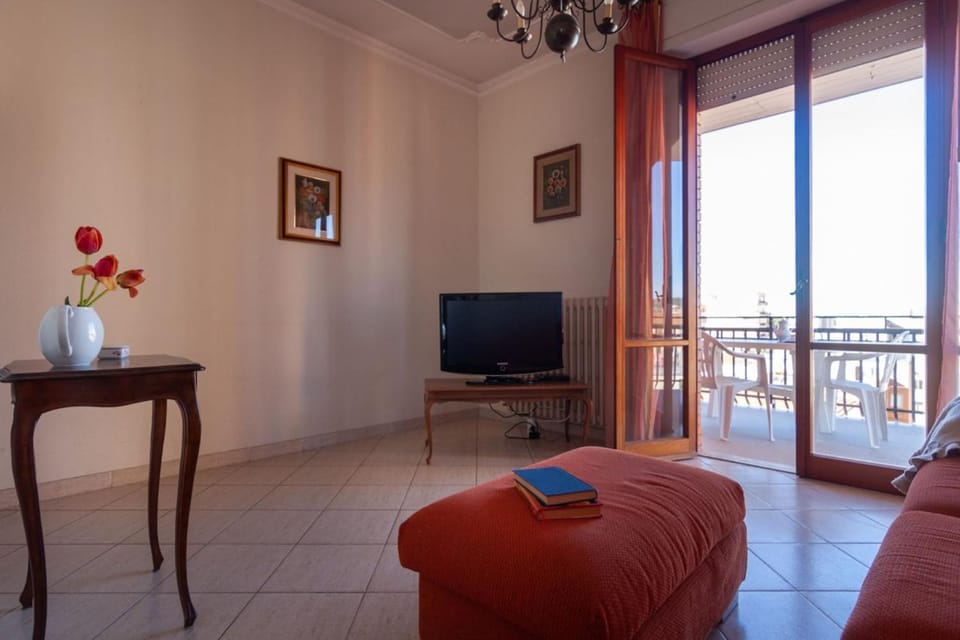 Appartamento TL Villa in Follonica