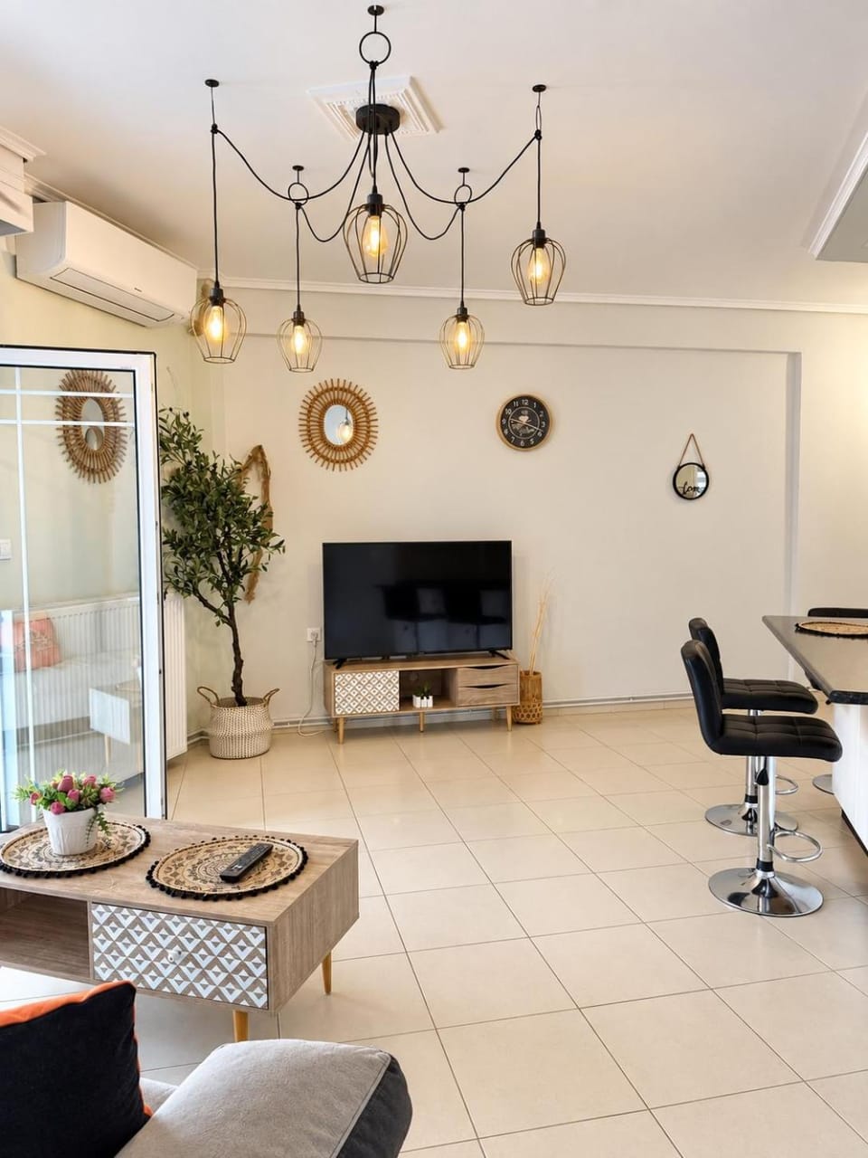 Theia Analipsi Central Apartment Katerini Apartment in Decentralized Administration of Macedonia and Thrace