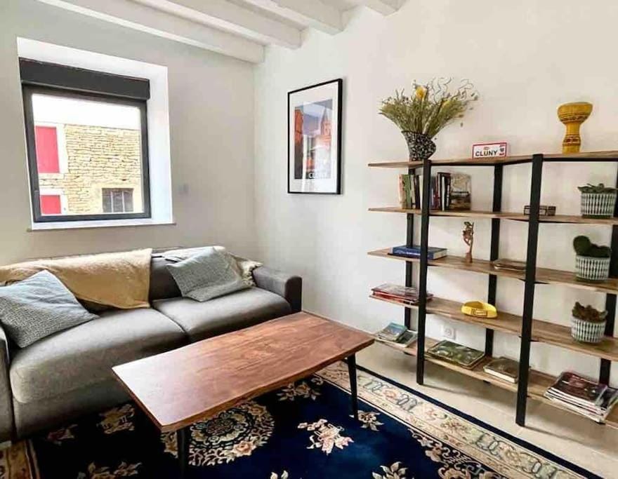 Living room, Seating area