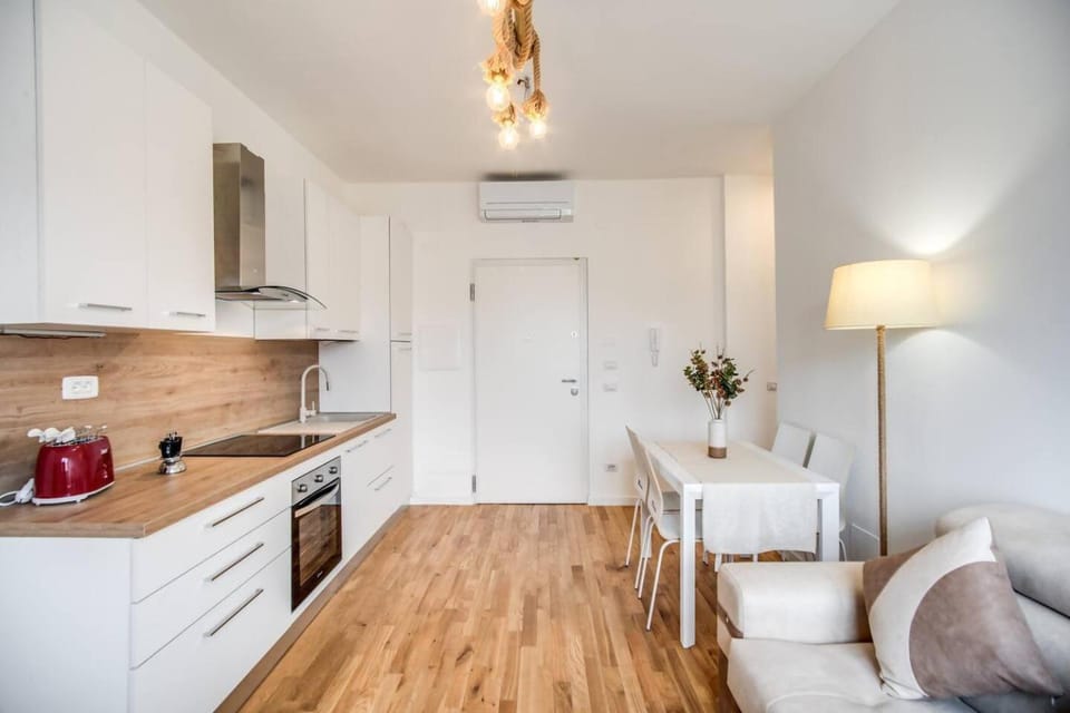 Naos Suite close Popolo Square Apartment in Rome