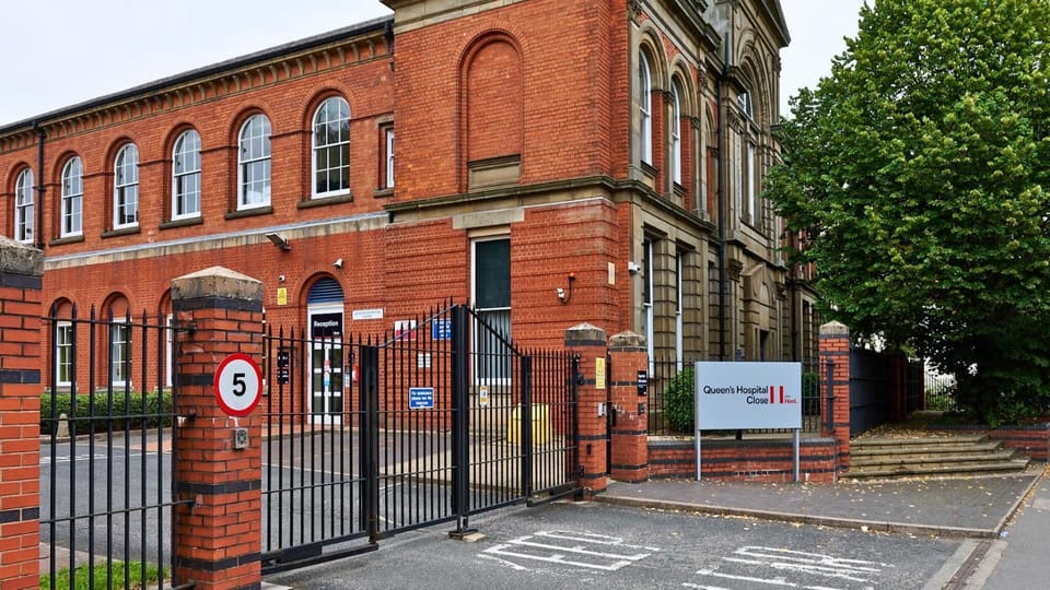 Queen's Hospital Close near Birmingham City Centre Apartment in Birmingham