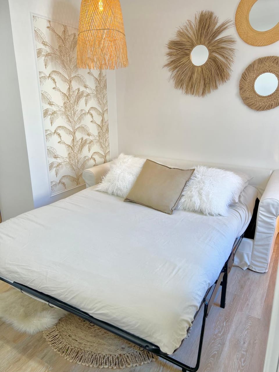 Studio "le Bohème" à 100m de la plage et de la gare Apartment in Saint-Raphael