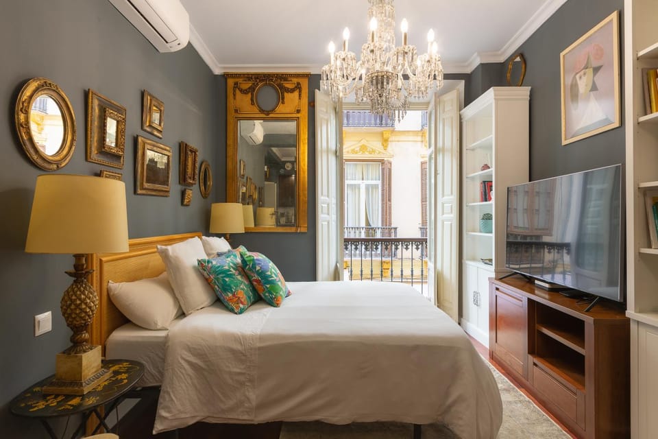 Bed, TV and multimedia, Balcony/Terrace, Photo of the whole room, internet