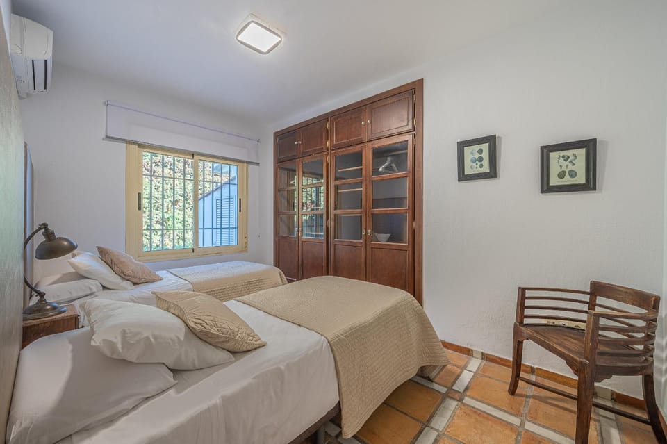 Property building, Bedroom