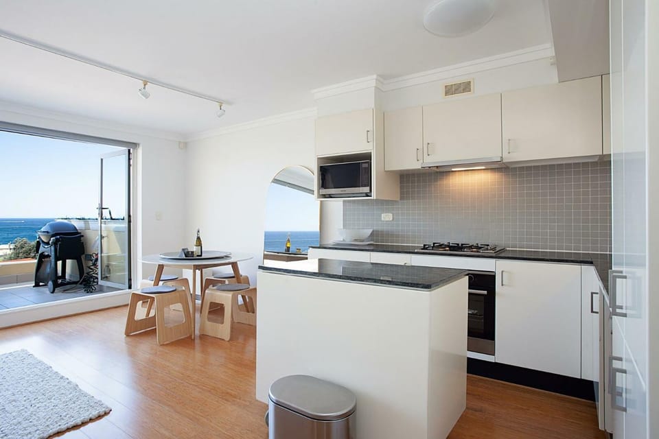 Ocean view Clovelly Apartment in Sydney