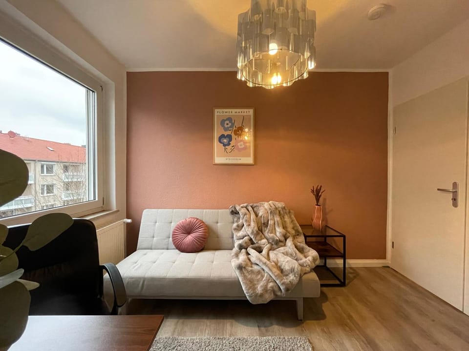 Photo of the whole room, Bedroom