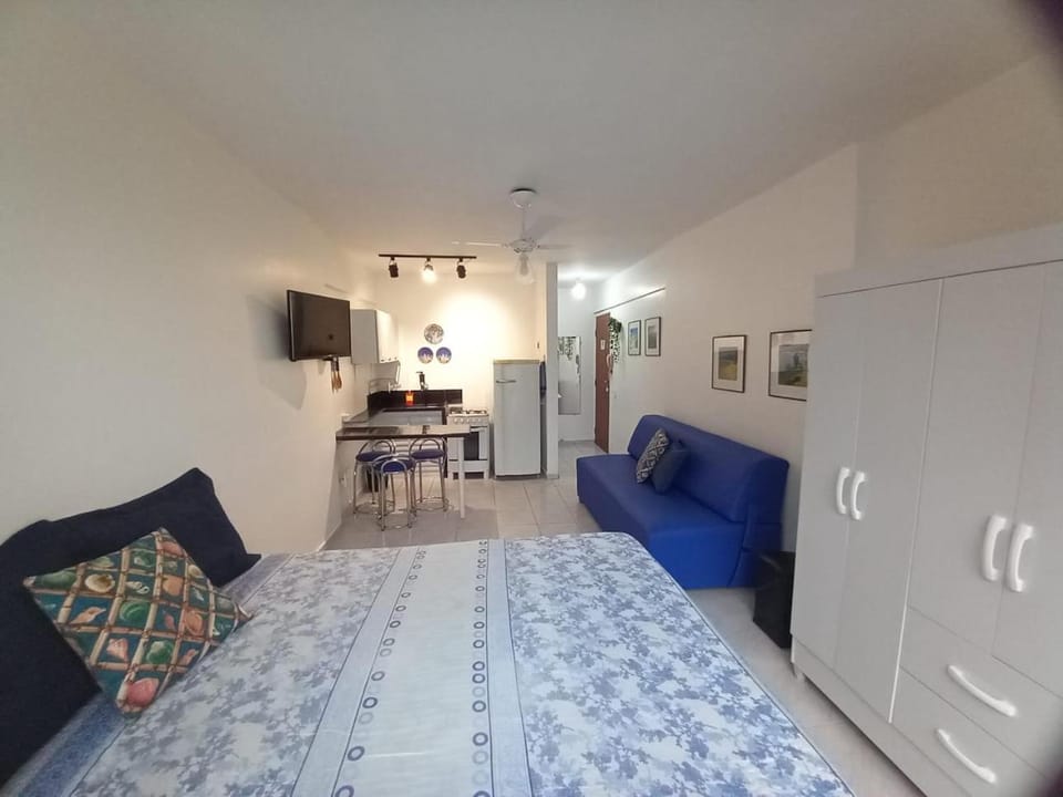 Apartamento 120 metros da praia Apartment in Guarapari