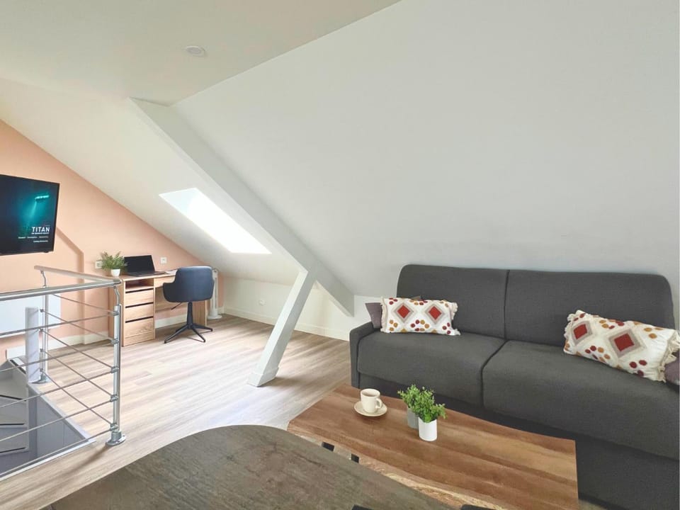 TV and multimedia, Living room, Seating area