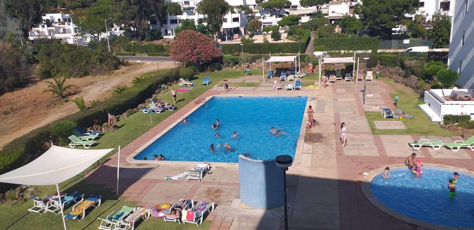 Pool view, Swimming pool