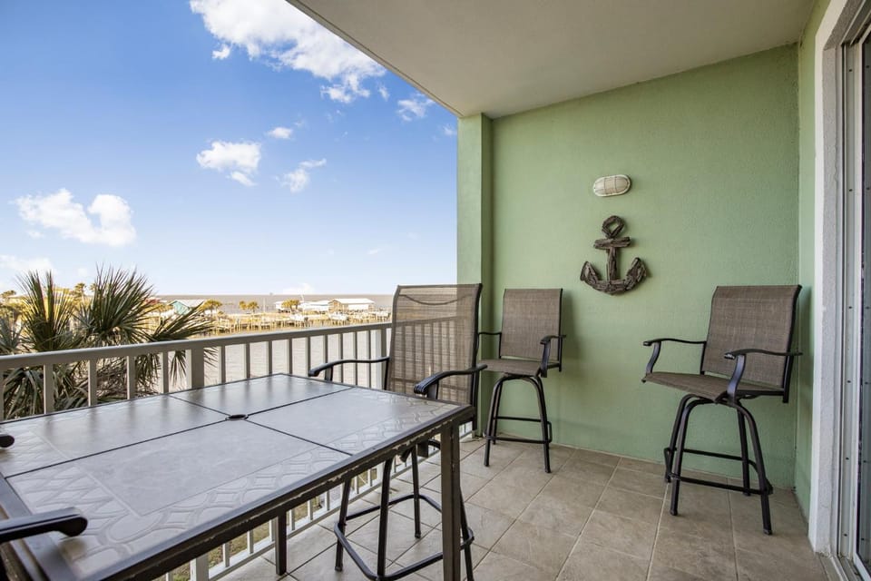 Navy Cove Harbor 1206 by Vacation Homes Collection Apartment in Alabama