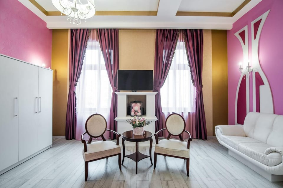 Apartament La Teatru Boudoir Apartment in Hungary