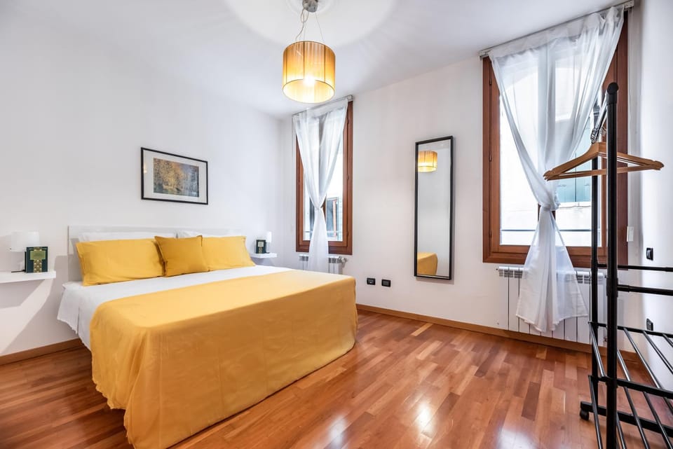 The Most Central In Venice [ San Marco Rialto ] Apartment in San Marco