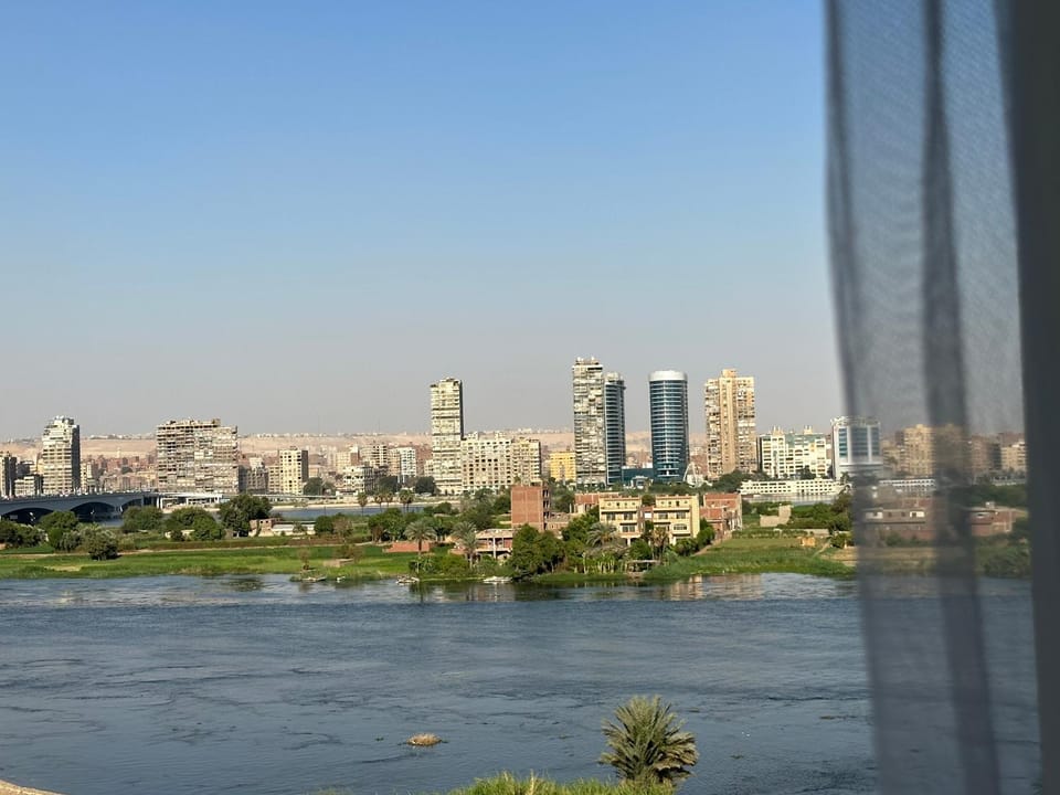 شقة علي النيل اطلاله خيالية Apartment in Cairo Governorate