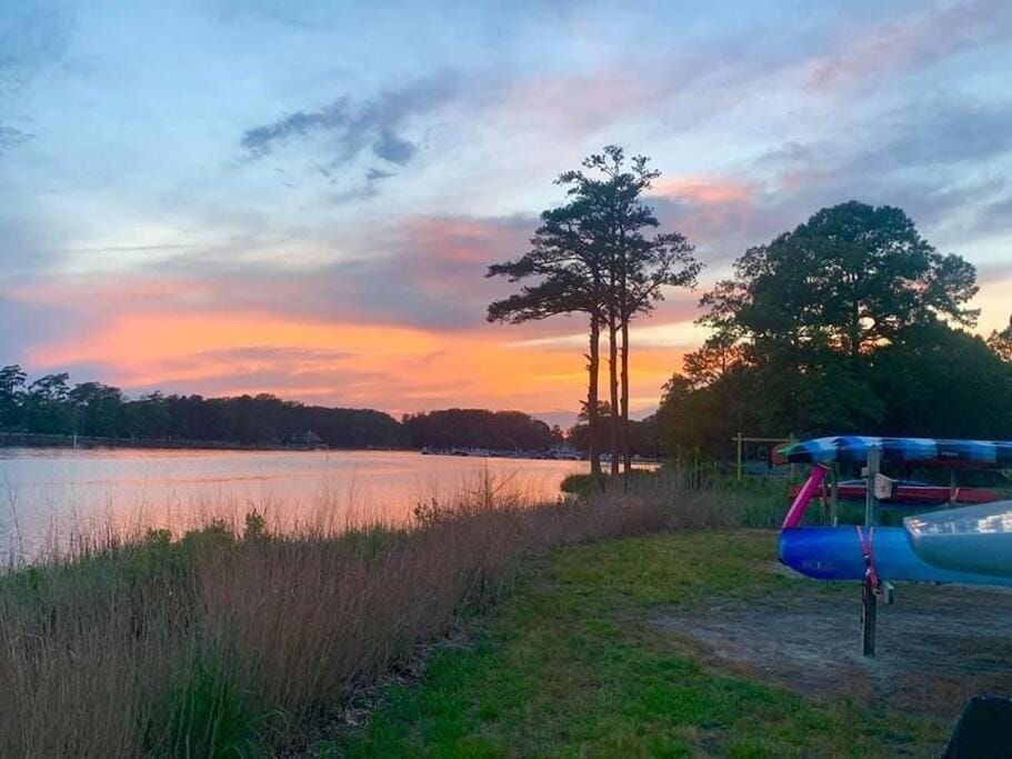 Cottage by the bay, sleeps 8 near Rehoboth beach House in Sussex County