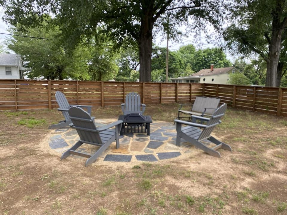 Patio, Day, Seating area
