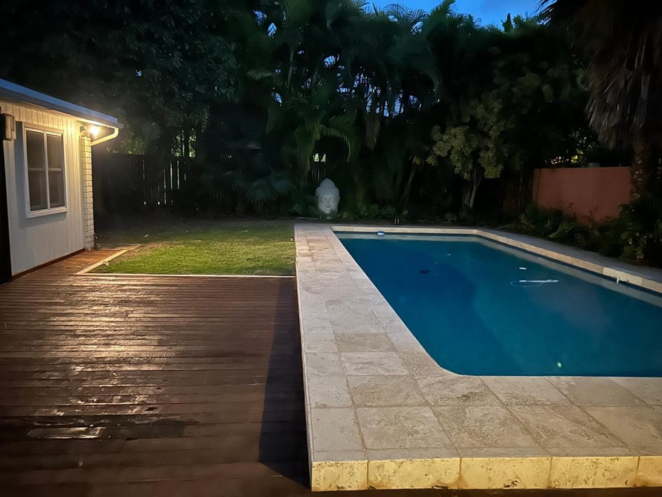 Best Vacation rental house close to Kahala Beach ! House in Honolulu