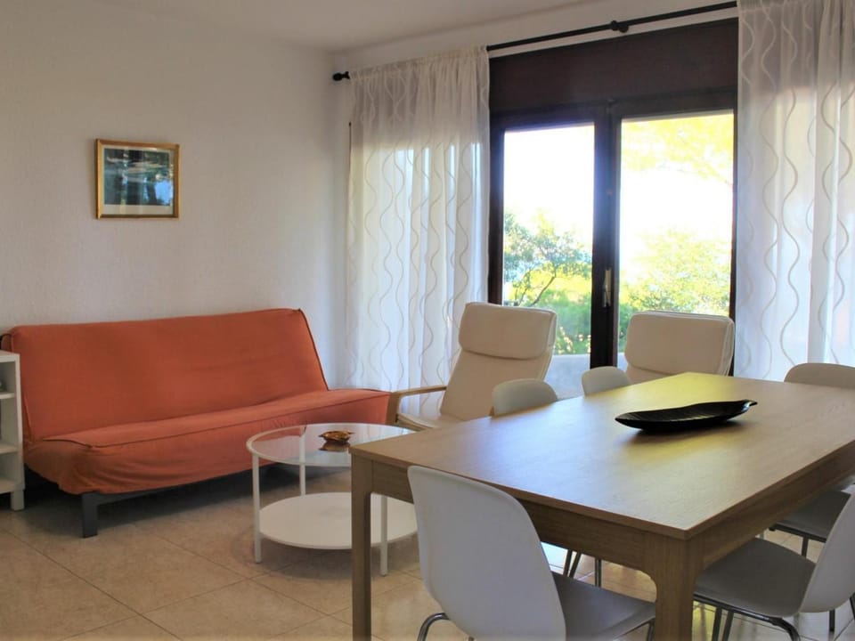 Casa familiar con jardín y vista al mar en Llançà - ES-228-9 Villa in Alt Empordà