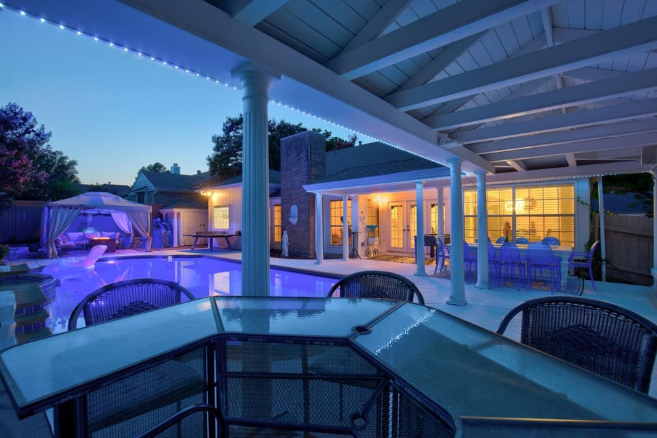 Lake-View Rowlett Escape with Fire Pit and Games! House in Rowlett