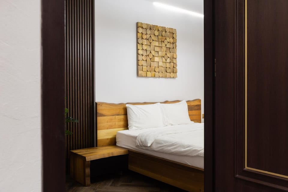 Modern 2bdr in Royal Amwaj North Residences Apartment in Dubai