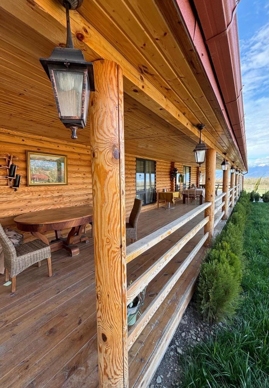 Property building, Balcony/Terrace