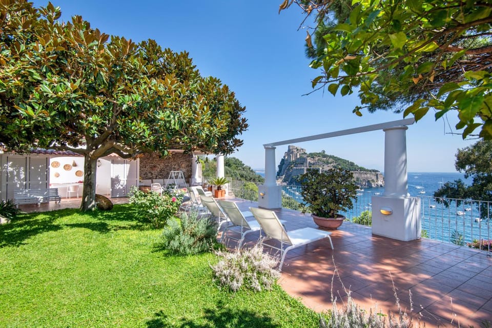 Garden, Balcony/Terrace, Sea view
