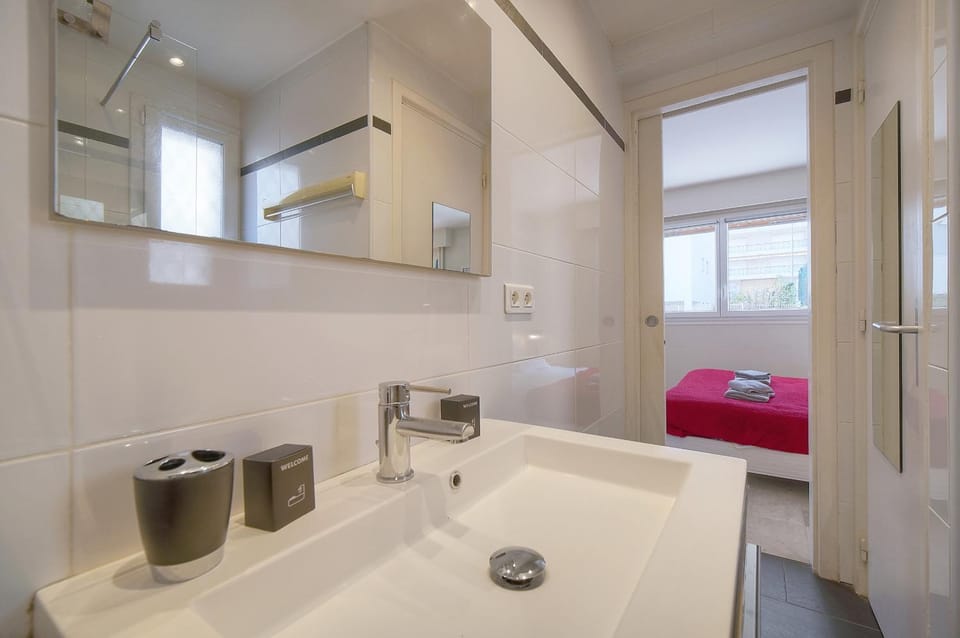 FRGK - Surcouf 'Palm Beach ' AC WIFI HIGH SPEED Apartment in Cannes