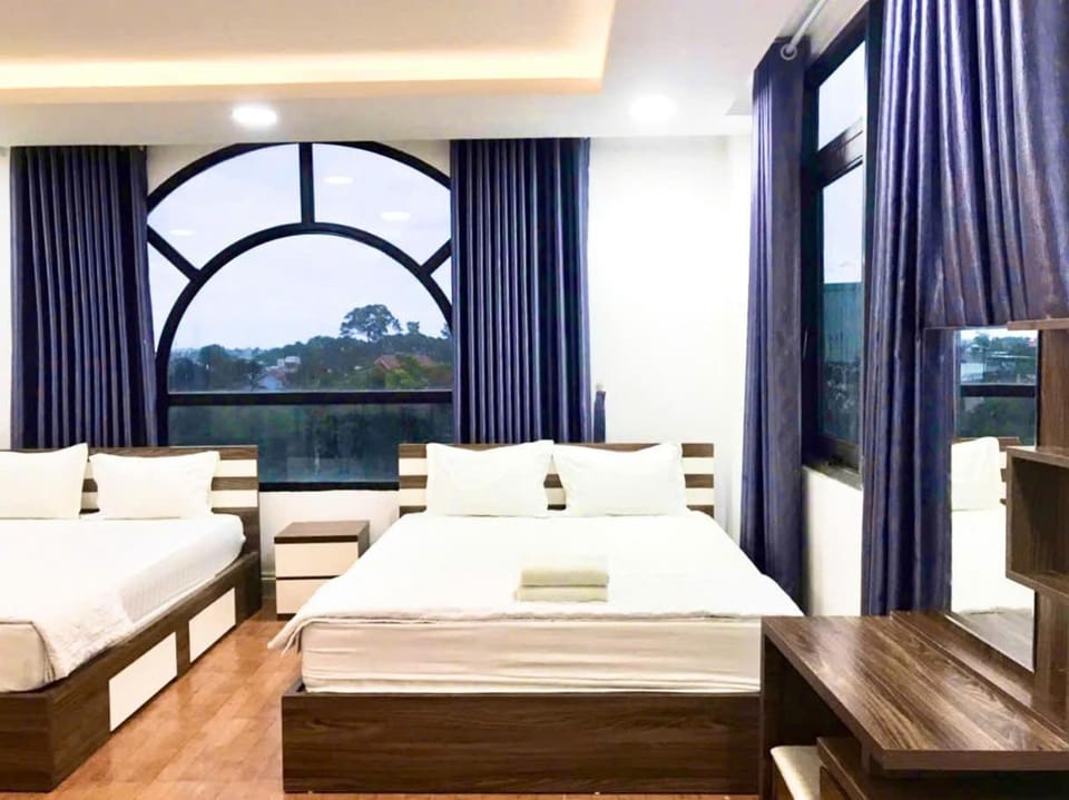 Bed, Photo of the whole room