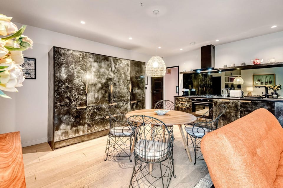 Notting Hill Playhouse Apartment in City of Westminster