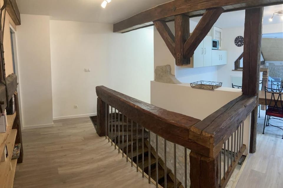 Dining area, acessibility