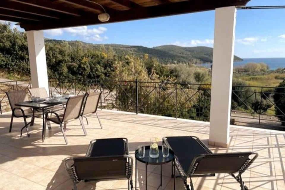View (from property/room), Balcony/Terrace