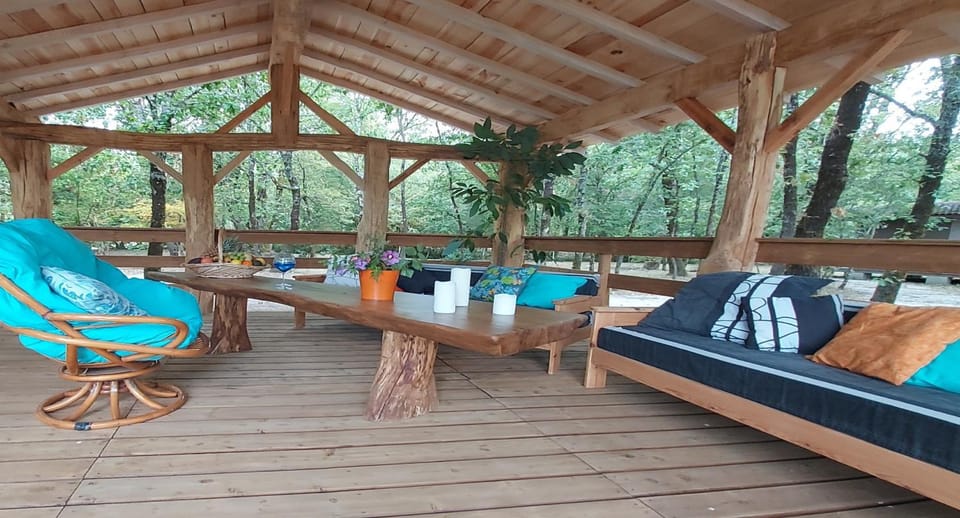 Patio, Balcony/Terrace