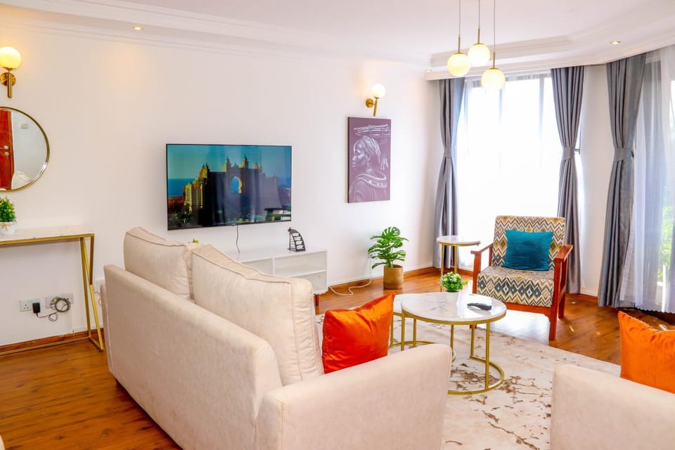 Communal lounge/ TV room, TV and multimedia, Living room, Evening entertainment
