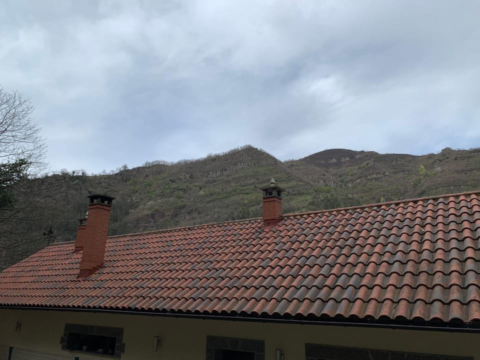 Off site, Mountain view