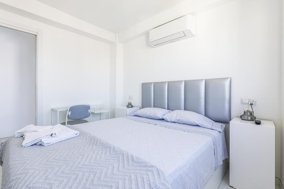 A&N Torre del Mar Skyline Sea View Terrace & Beach Apartment in Torre del Mar