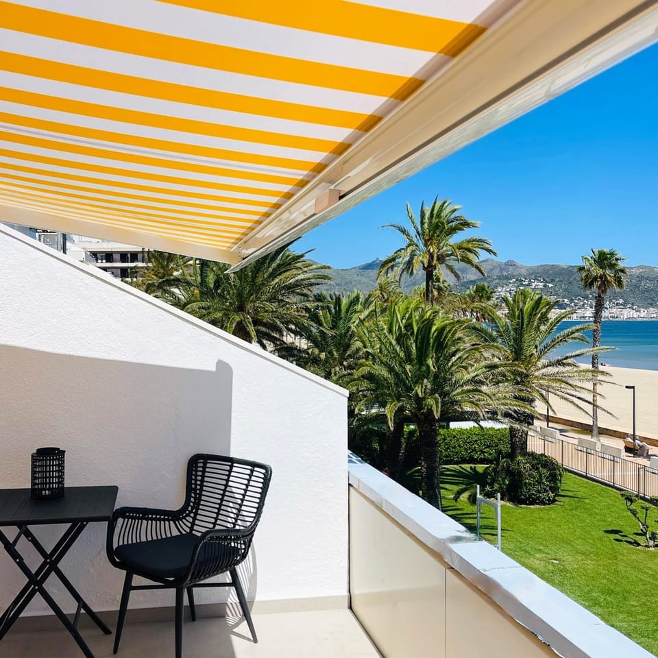 View (from property/room), Beach, Mountain view, Sea view