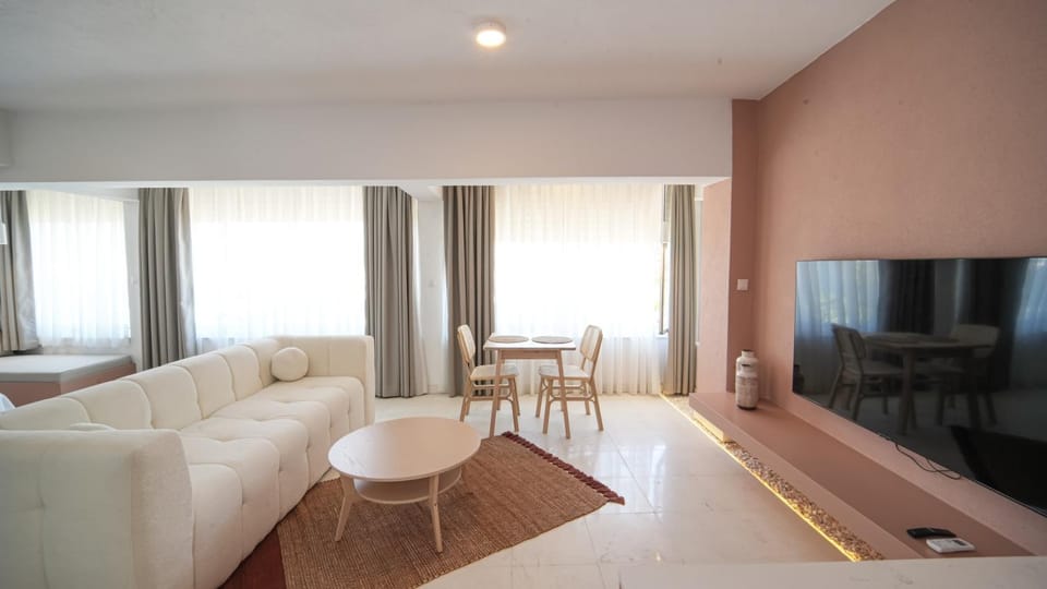 TV and multimedia, Seating area