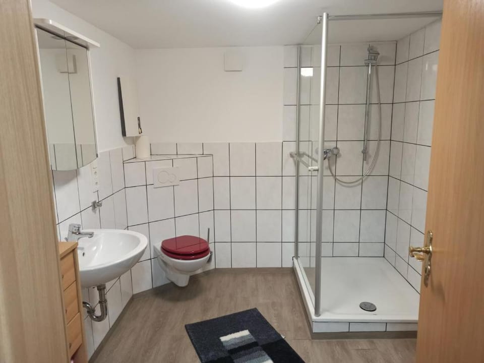 NEU Ferienwohnung Biesfeld-Altes Backhaus Apartment in Bergisch Gladbach