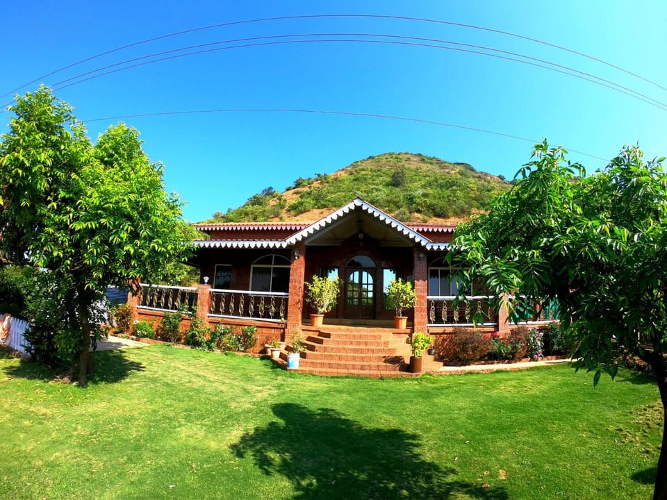Sai Leela Bungalow - Villa with Private Pool Villa in Maharashtra