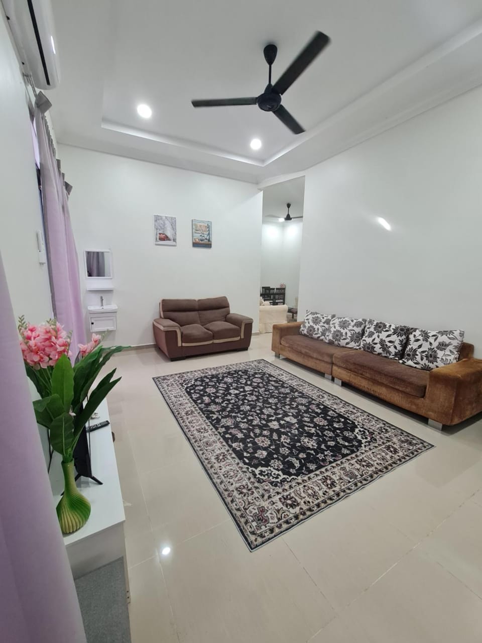 OLIA MEDINA KERTEH 4 BILIK HOMESTaY House in Terengganu, Malaysia