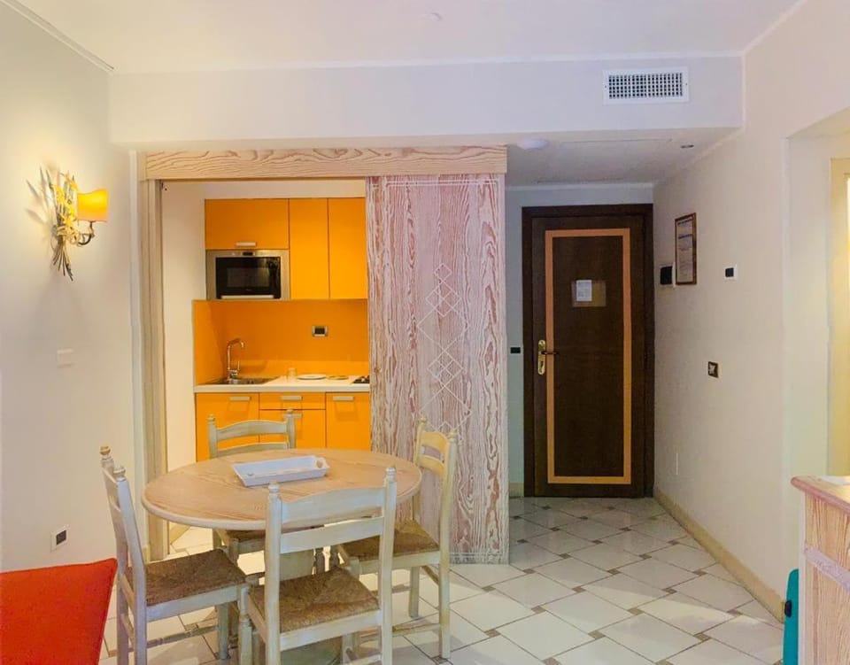 Appartamento 4 posti letto n 238 presso Residence Golf Hotel Punta Ala Apartment in Punta Ala