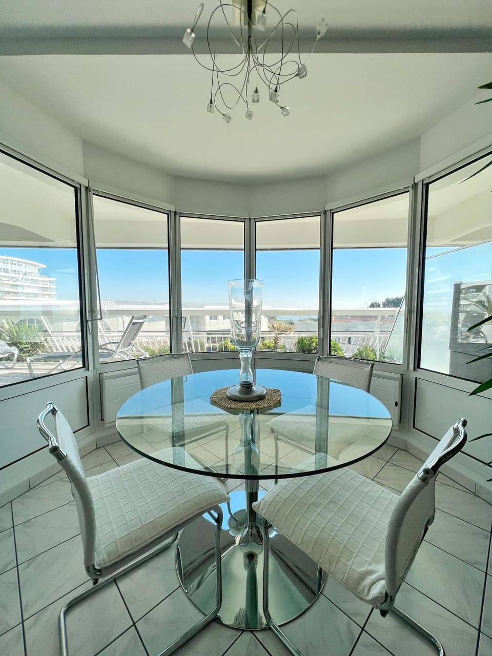Dining area, Sea view
