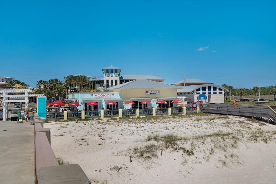 Nearby landmark, Activities