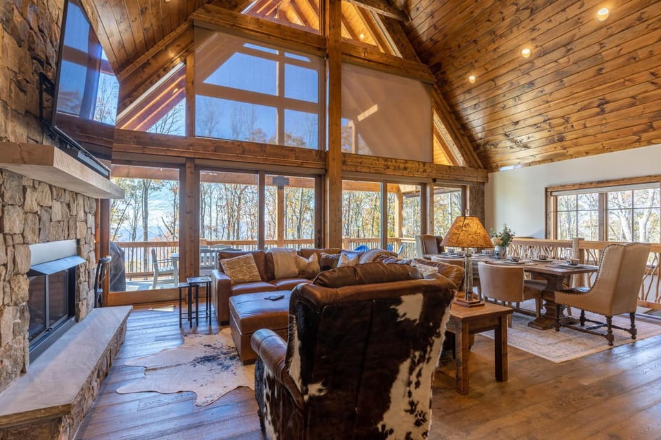 Summit Haven at Eagles Nest House in Beech Mountain