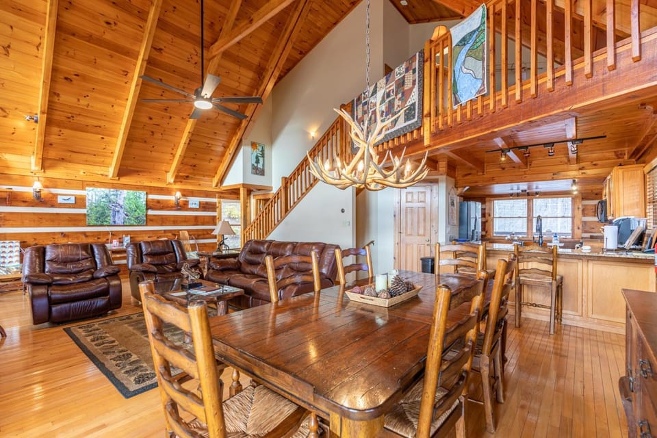 Ambleside House in Brushy Fork