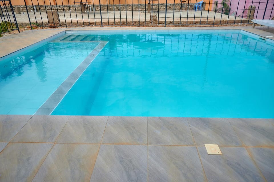 Pool view, Swimming pool